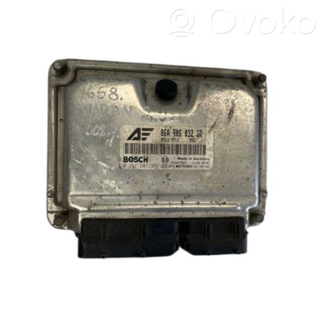 Volkswagen Sharan Engine control unit/module 