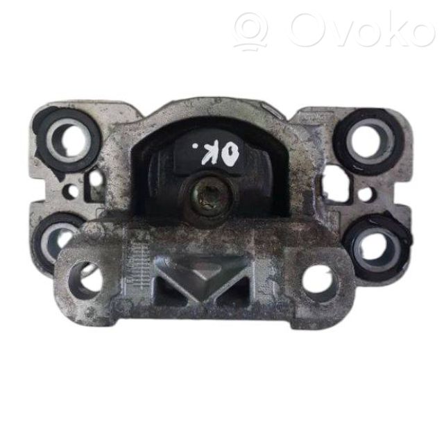 Engine mount bracket   021209