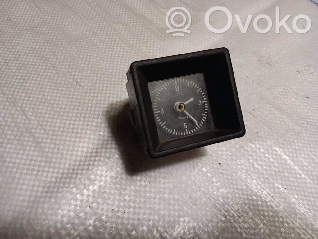 Opel Kadett E Screen/display/small screen 