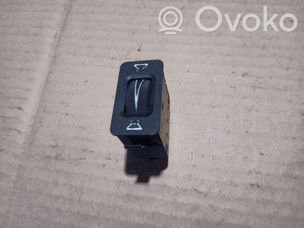 BMW 5 E28 Sound control switch 