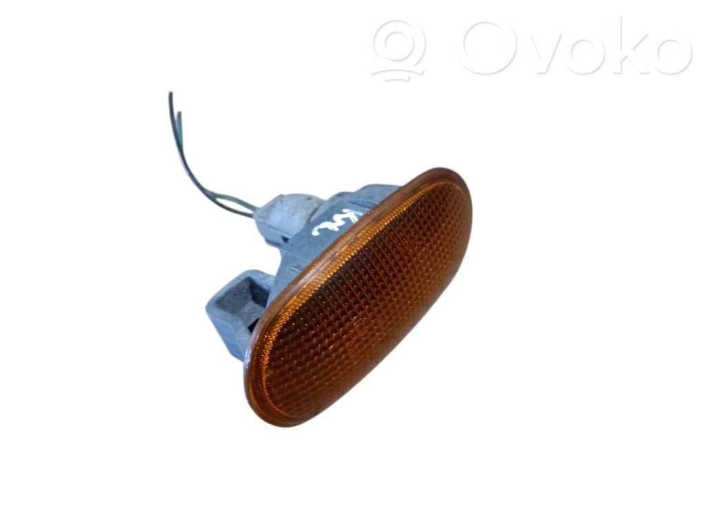 Mitsubishi Pajero Pinin Front fender indicator light 