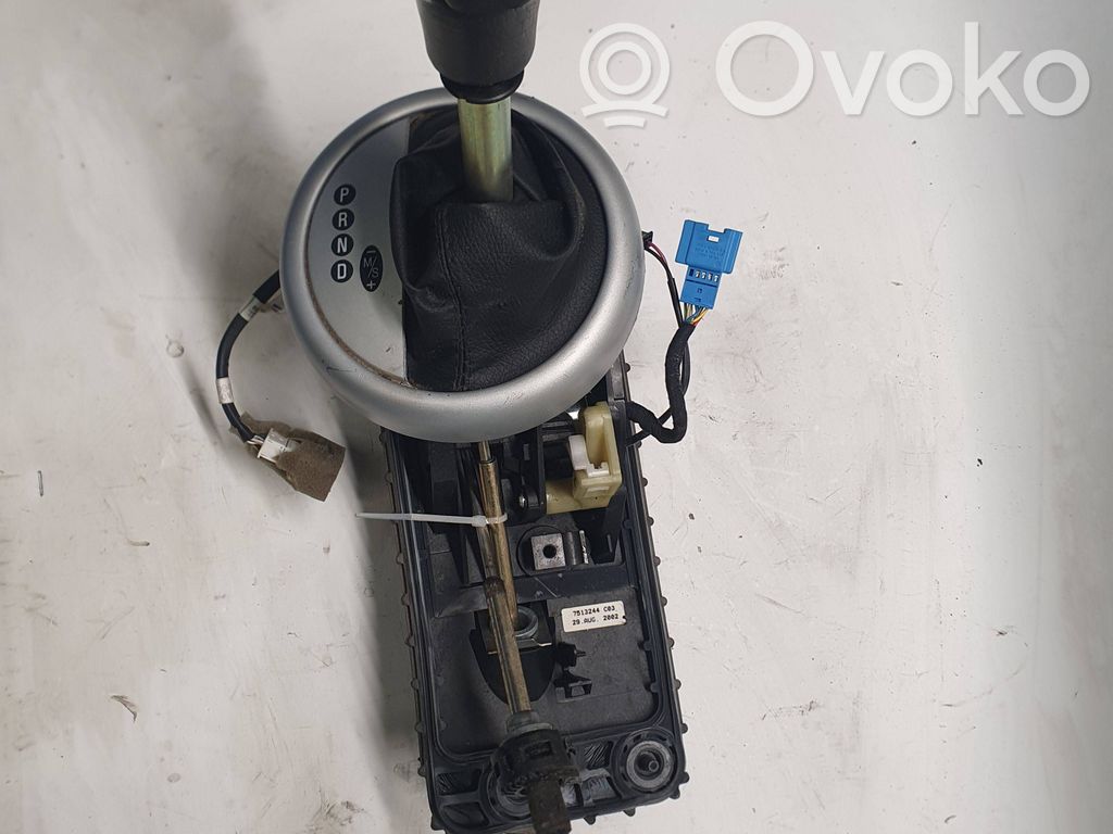 Mini One - Cooper R50 - 53 Gear shifter/selector 