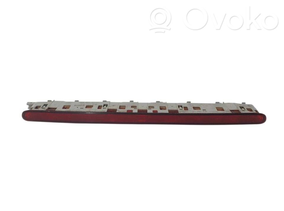 Audi A4 S4 B7 8E 8H Third/center stoplight 