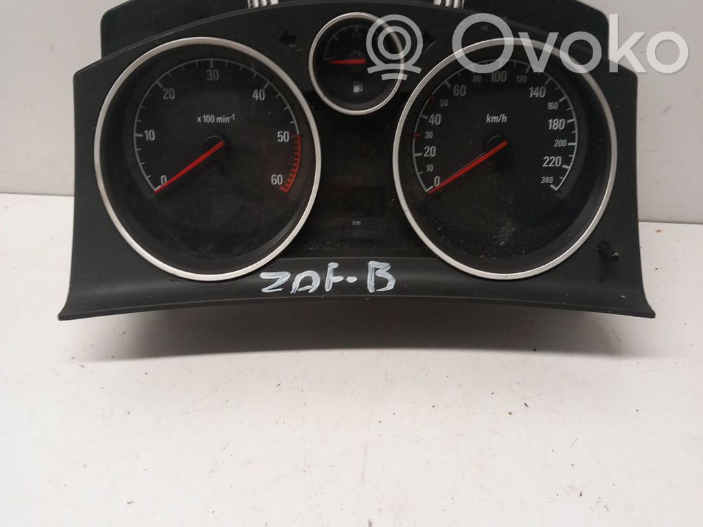 Opel Zafira B Licznik / Prędkościomierz 