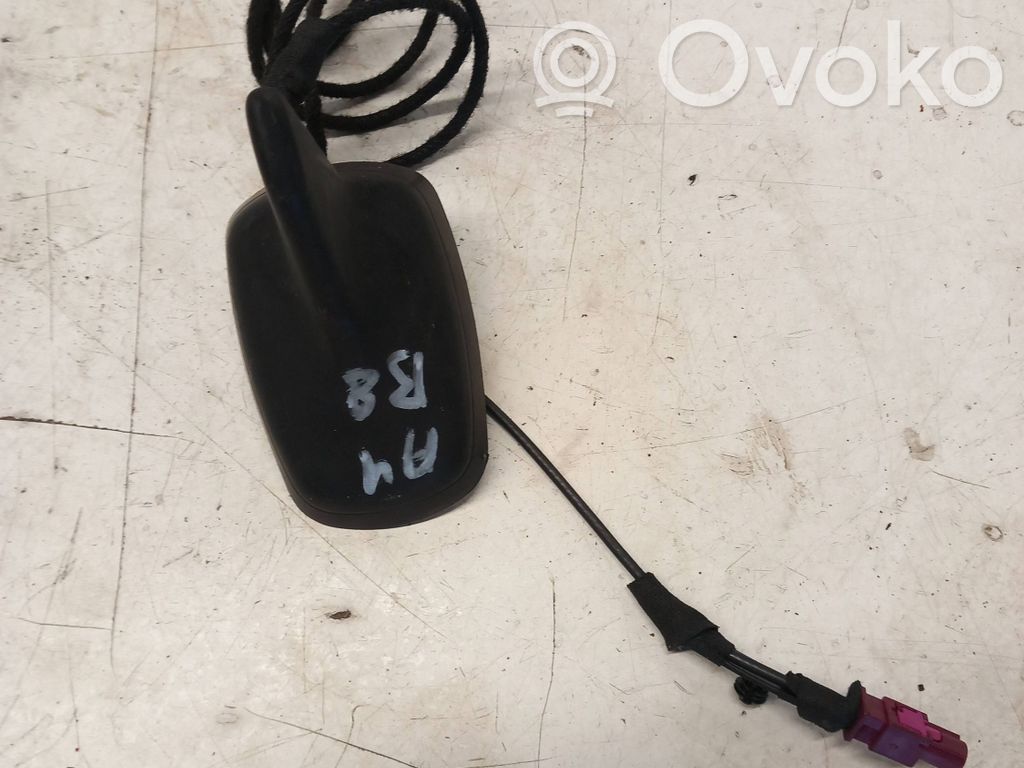 Audi A4 S4 B8 8K GPS-pystyantenni 