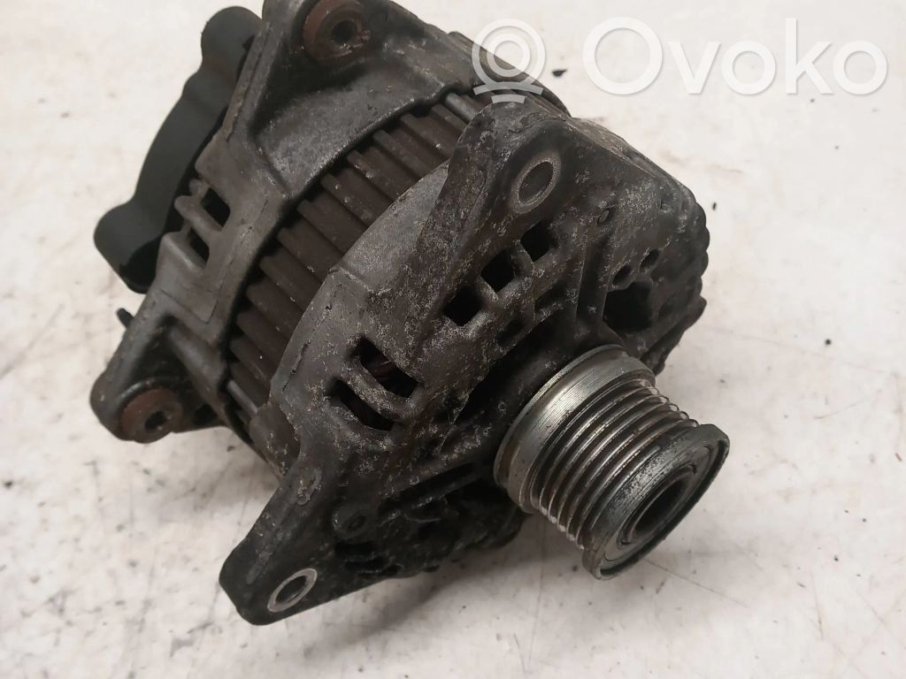Audi A4 S4 B8 8K Generatorius 