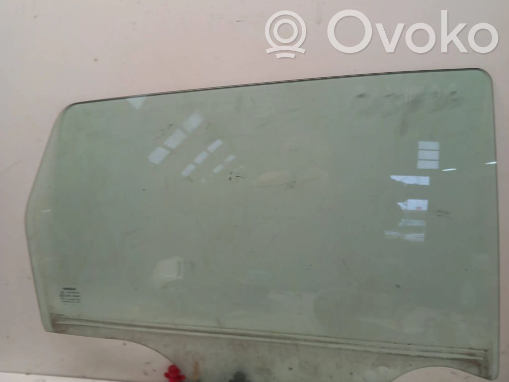 Nissan Qashqai Szyba drzwi tylnych 