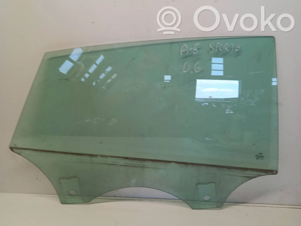 Audi A5 Sportback 8TA Rear door window glass 