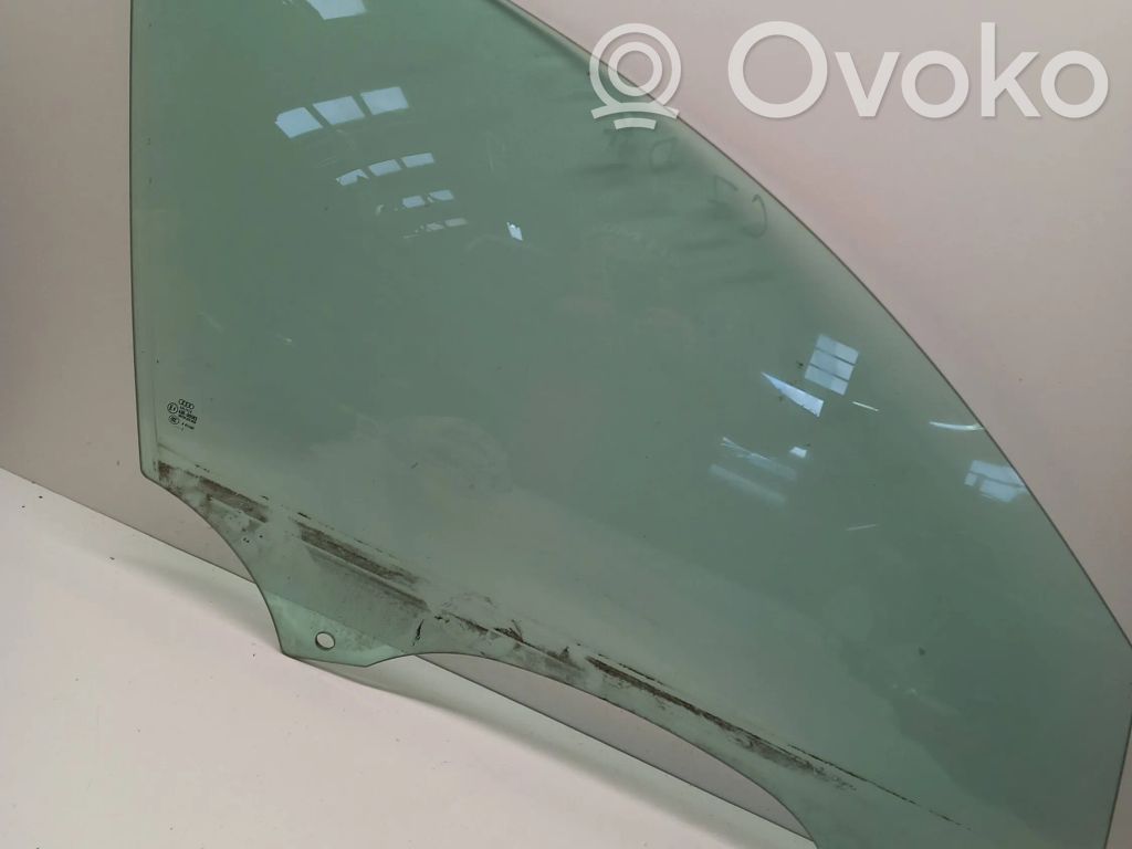 Audi A6 S6 C7 4G Front door window glass four-door 