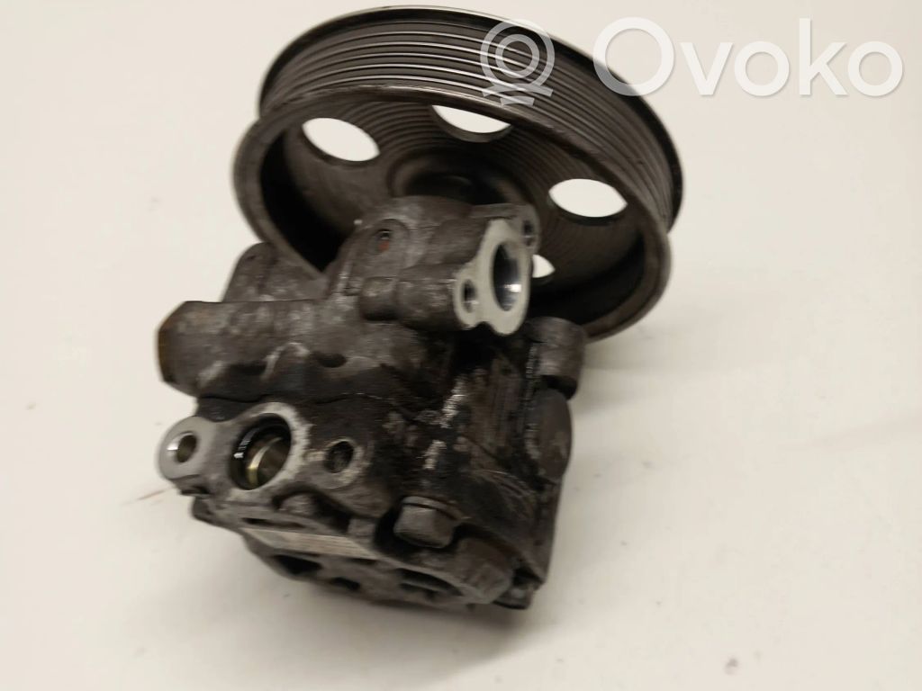 Audi A4 S4 B8 8K Ohjaustehostimen pumppu 