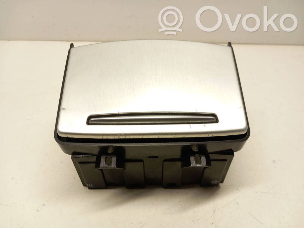 Audi A6 S6 C6 4F Cup holder 