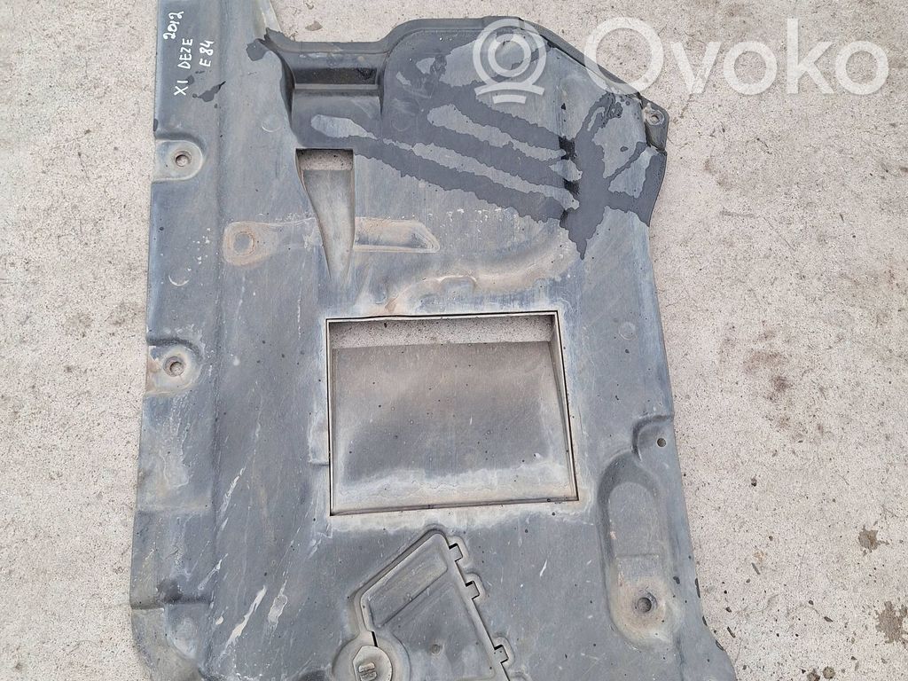 Placa protectora del centro/medio   7164156,74850610