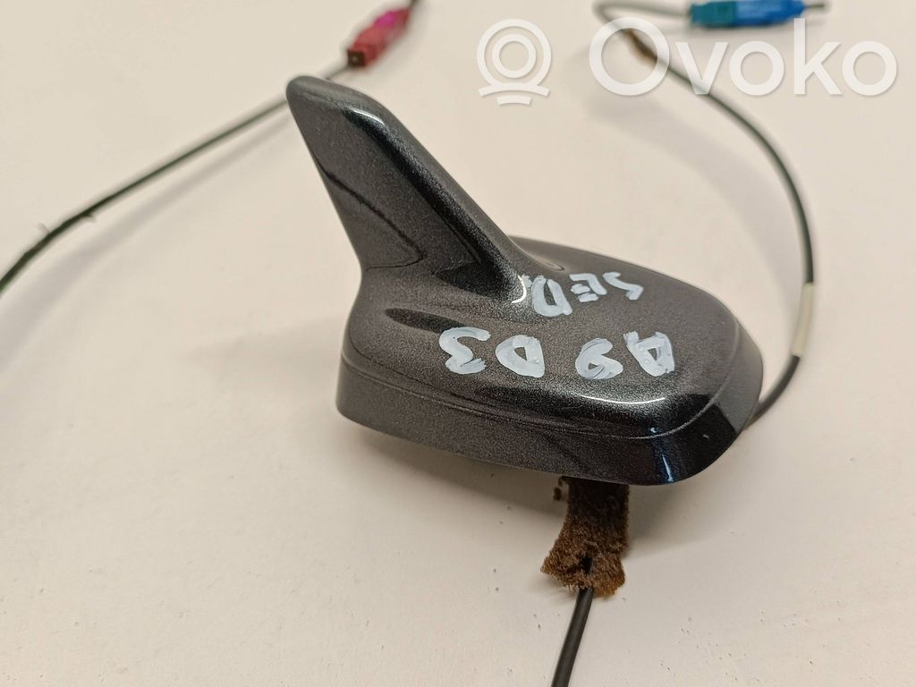 Audi A8 S8 D3 4E Aerial GPS antenna 