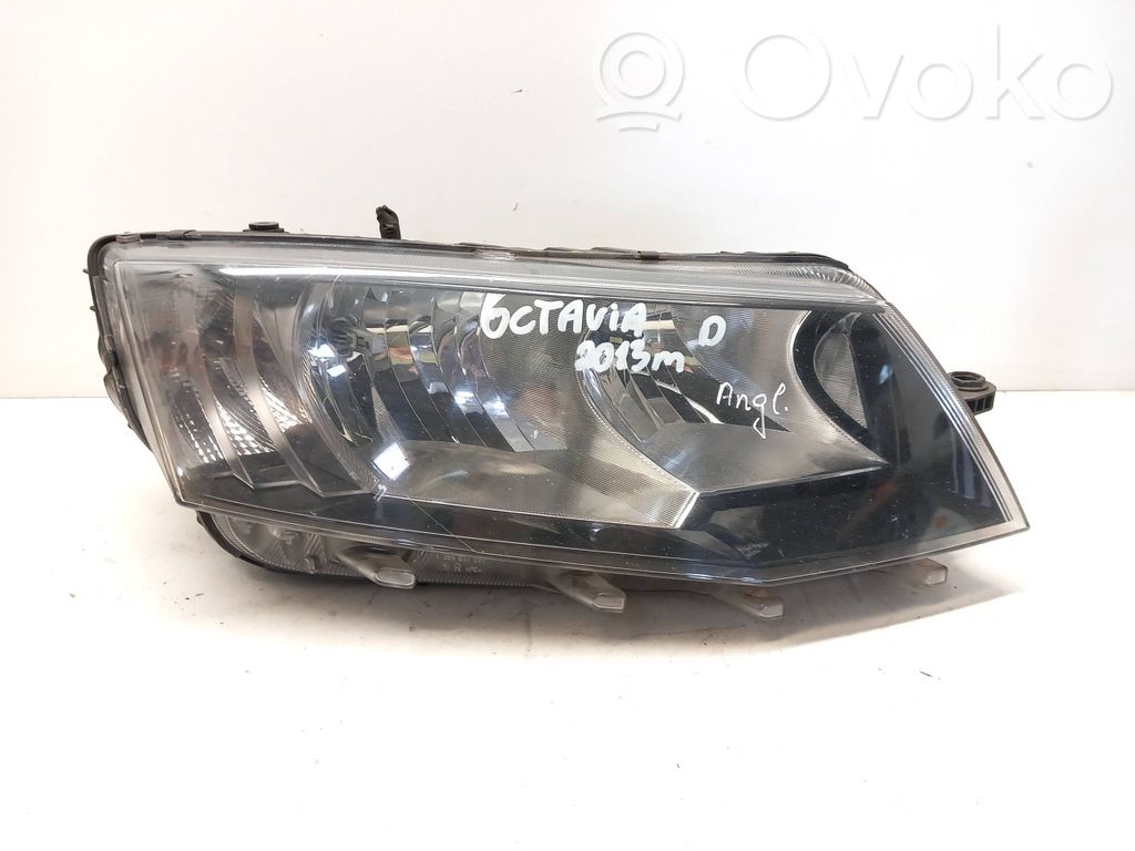 Skoda Octavia Mk3 (5E) Lampa przednia 