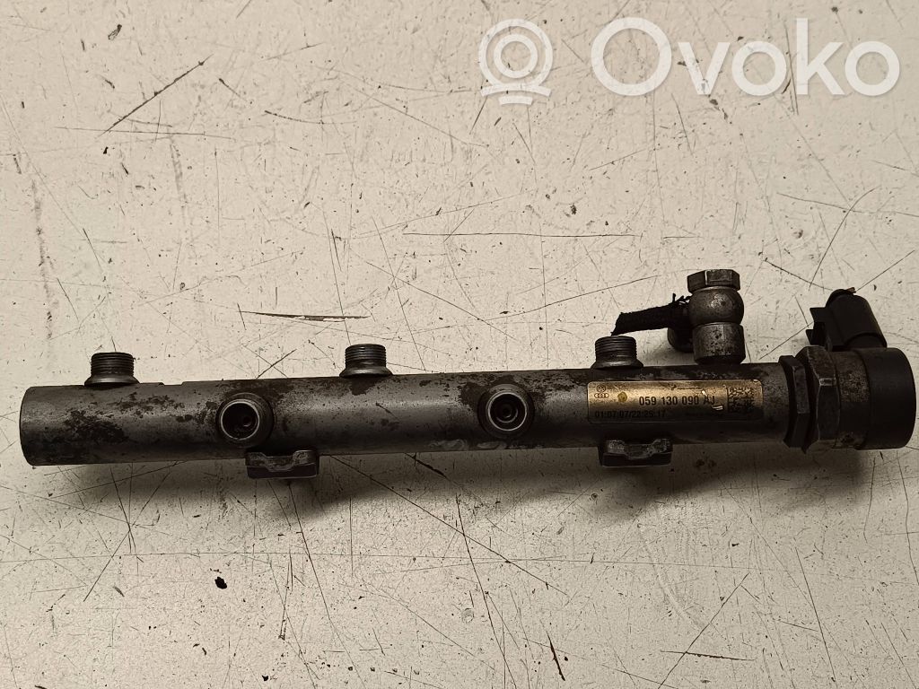 Audi A5 Sportback 8TA Fuel main line pipe 