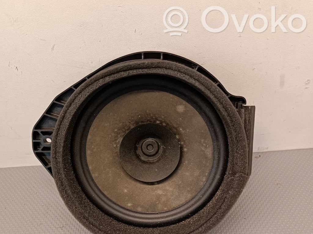 Opel Astra K Rear door speaker 