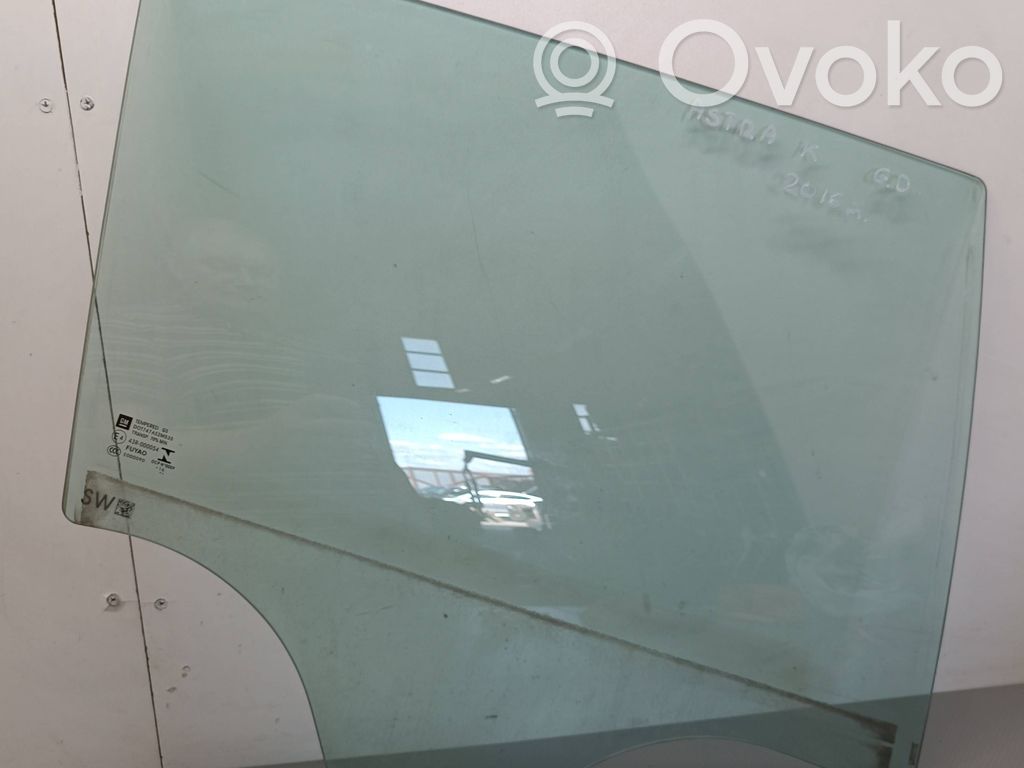 Opel Astra K Rear door window glass 