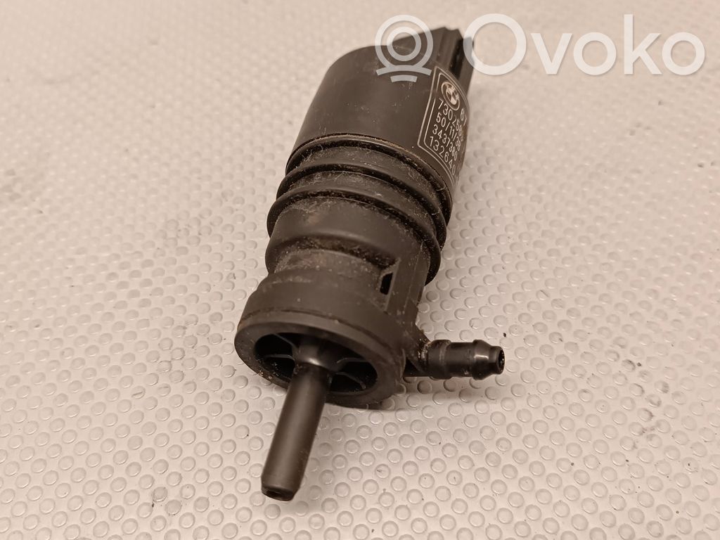 BMW X1 E84 Pumpe Scheibenwaschanlage 