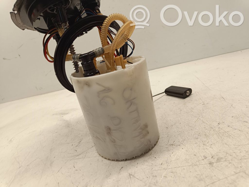 Skoda Octavia Mk3 (5E) Bomba interna de combustible 