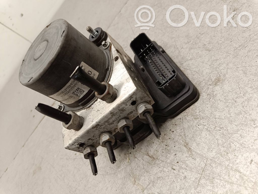 Opel Insignia B ABS bloks 