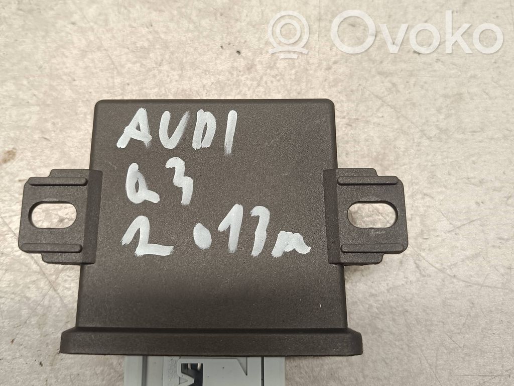 Audi Q3 8U Light module LCM 