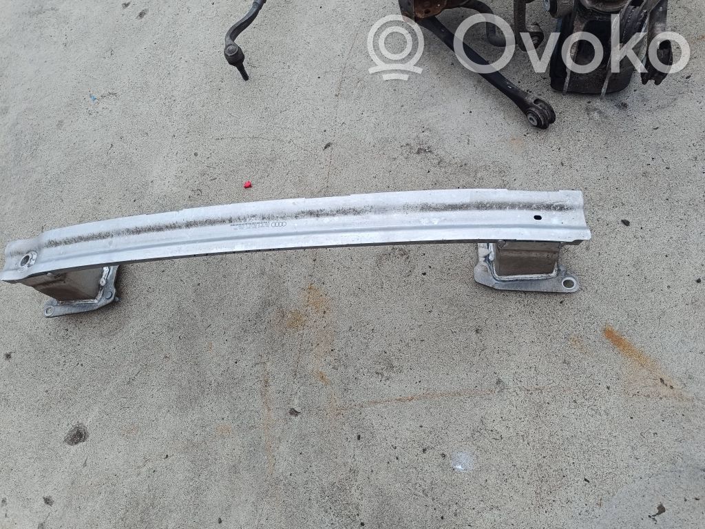 Audi A4 S4 B9 Aizmugurē bampera balka 