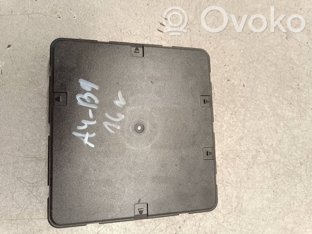 Audi A4 S4 B9 Module confort 