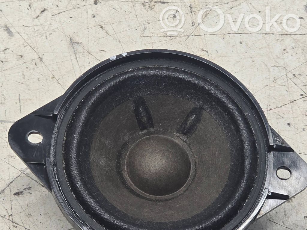 Audi A4 S4 B8 8K Panel speaker 