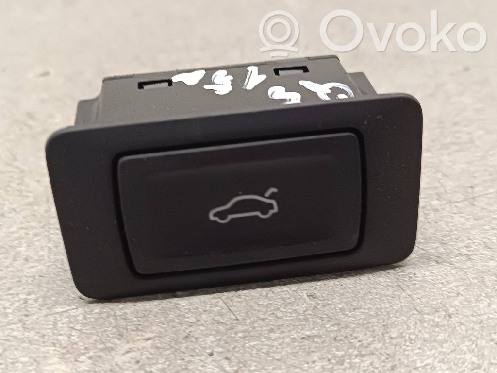 Audi Q5 SQ5 8R Tailgate/boot open switch button 
