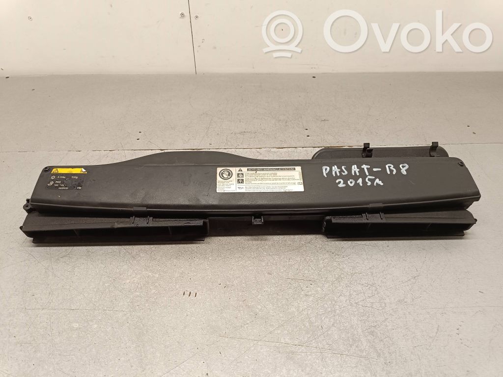 Volkswagen PASSAT B8 Air intake duct part 