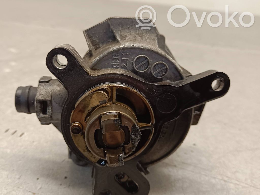 Volvo XC60 Vacuum pump 