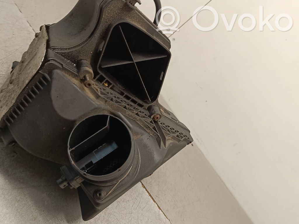 Audi A4 S4 B8 8K Cutie filtru aer 