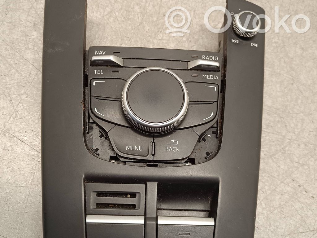 Audi A3 S3 8V Head unit multimedia control 