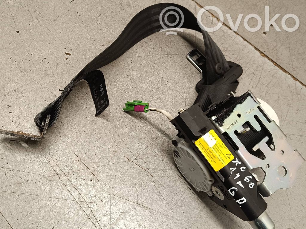 Volvo XC60 Cinturón trasero 