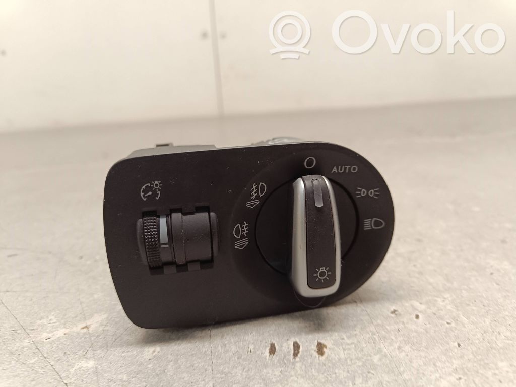 Audi Q3 8U Lichtschalter 