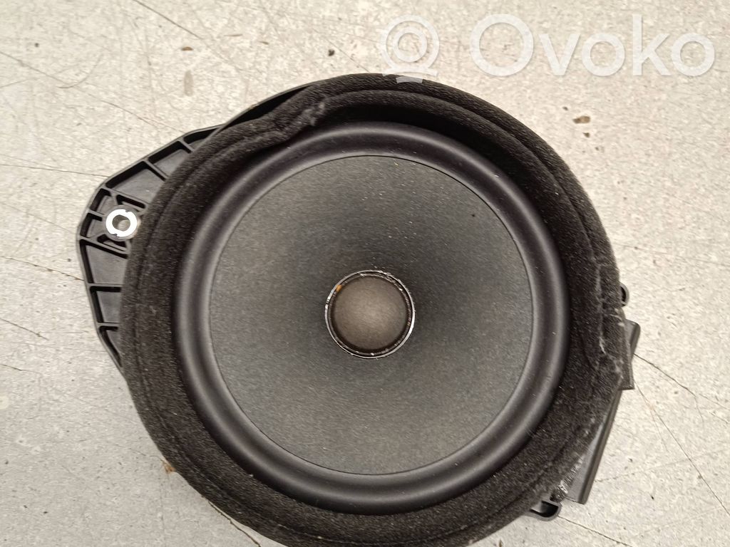Opel Insignia B Front door speaker 