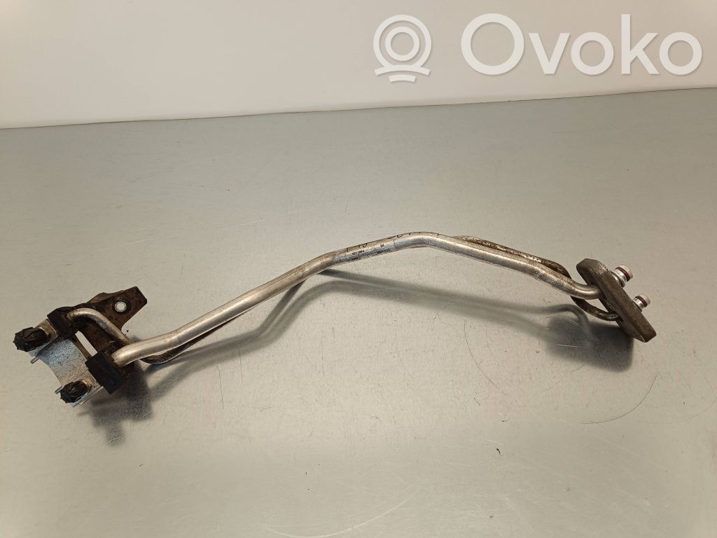 BMW X5 F15 Ilmastointilaitteen putki (A/C) 