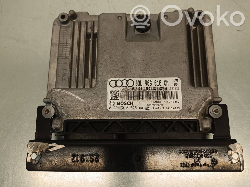Audi Q3 8U Engine control unit/module 