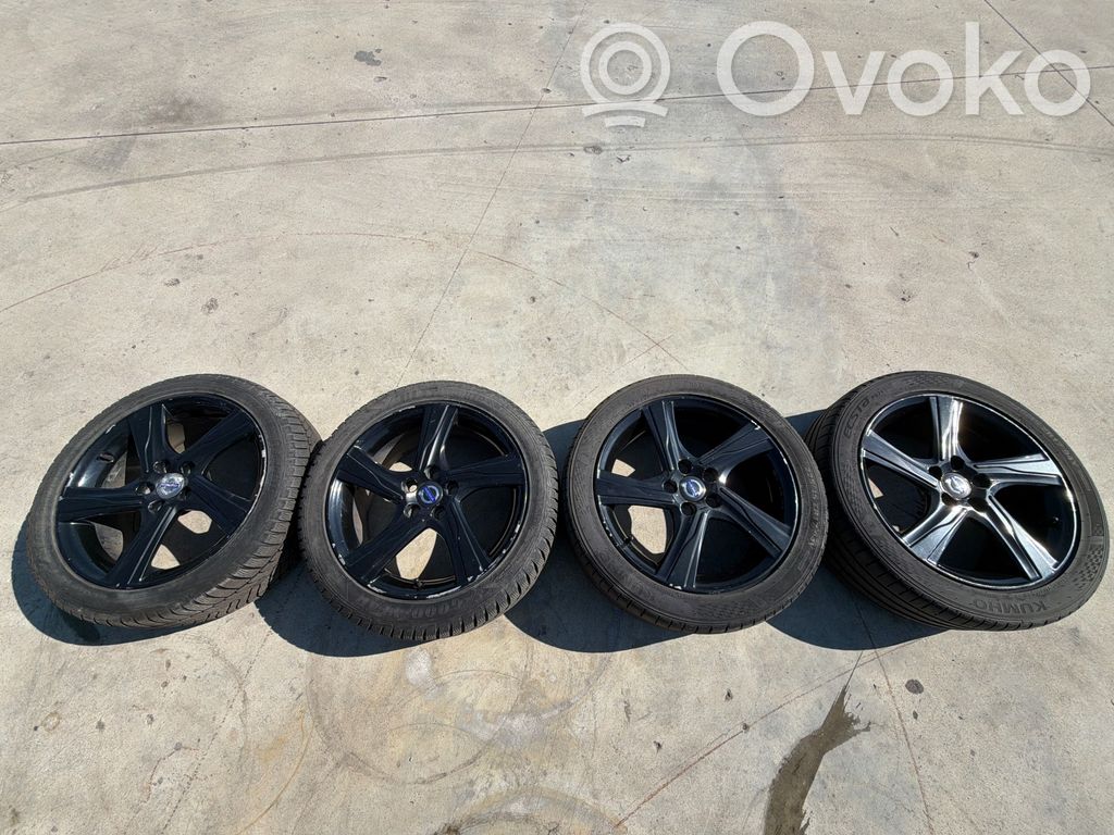 Volvo V40 Jantă aliaj R17 