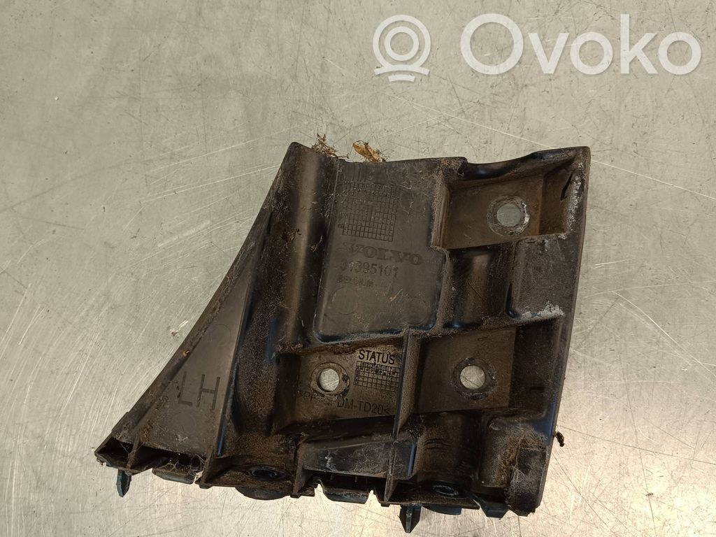 Volvo V40 Front bumper mounting bracket 