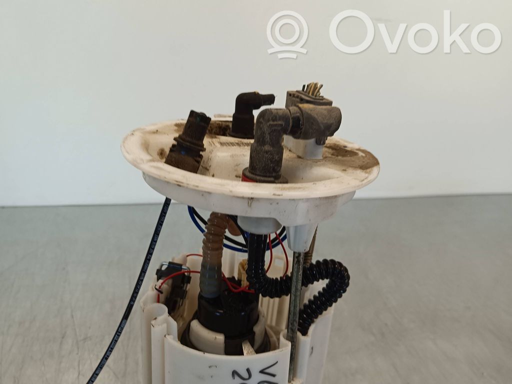 Volvo V60 Bomba interna de combustible 