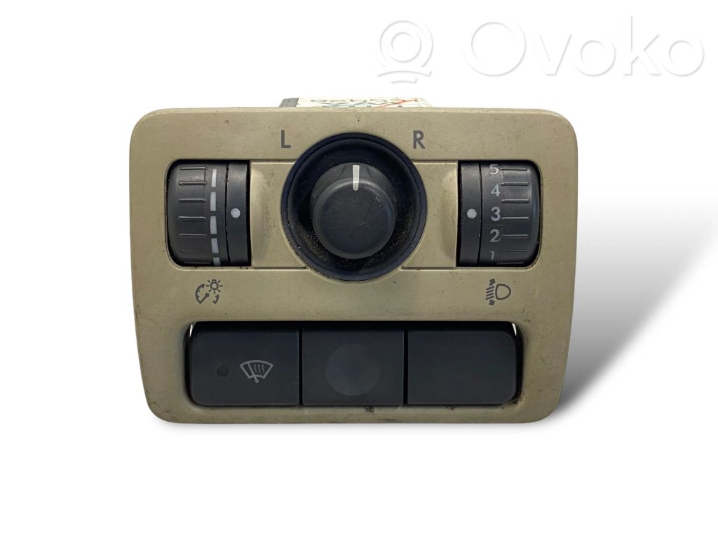 Subaru Legacy Wing mirror switch 