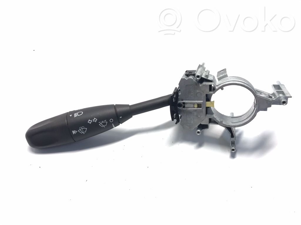 Chrysler 300 - 300C Indicator stalk 