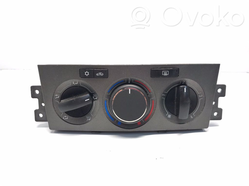 Opel Antara Climate control unit 
