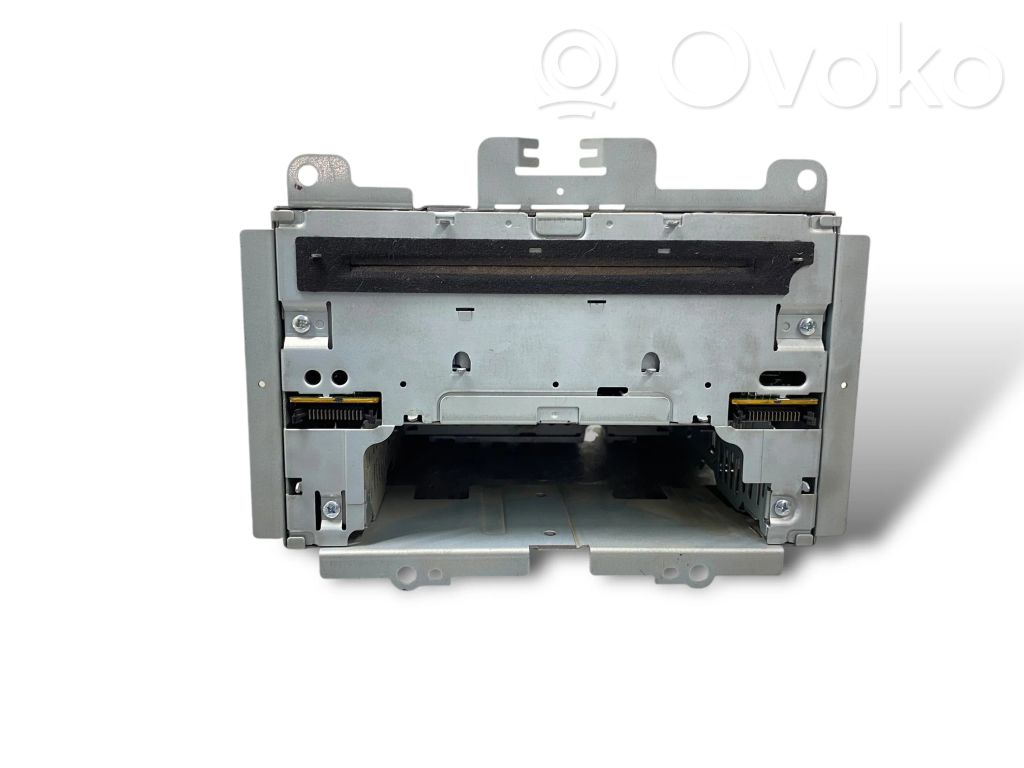 Mazda 5 Radio/CD/DVD/GPS head unit 