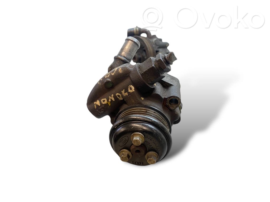 Ford Mondeo Mk III Ohjaustehostimen pumppu 
