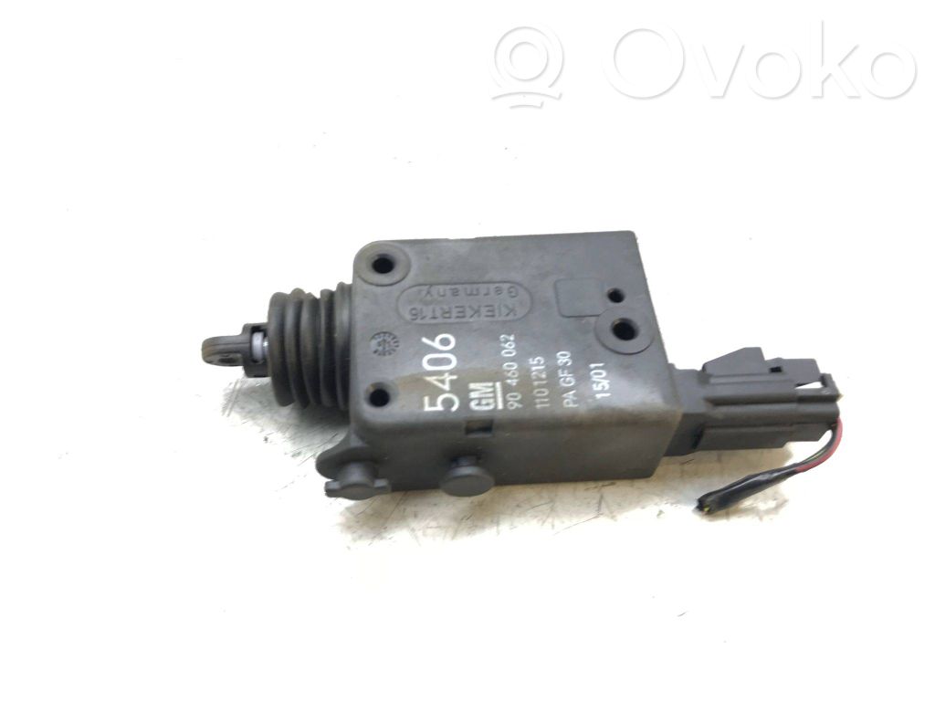Opel Astra G Central locking motor 