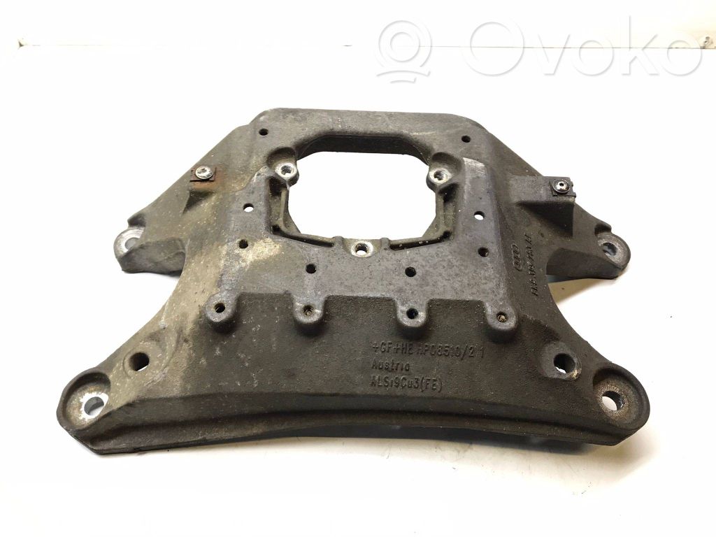 Audi A4 S4 B7 8E 8H Gearbox mounting bracket 