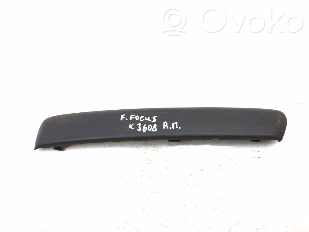 Ford Focus Front bumper splitter molding 