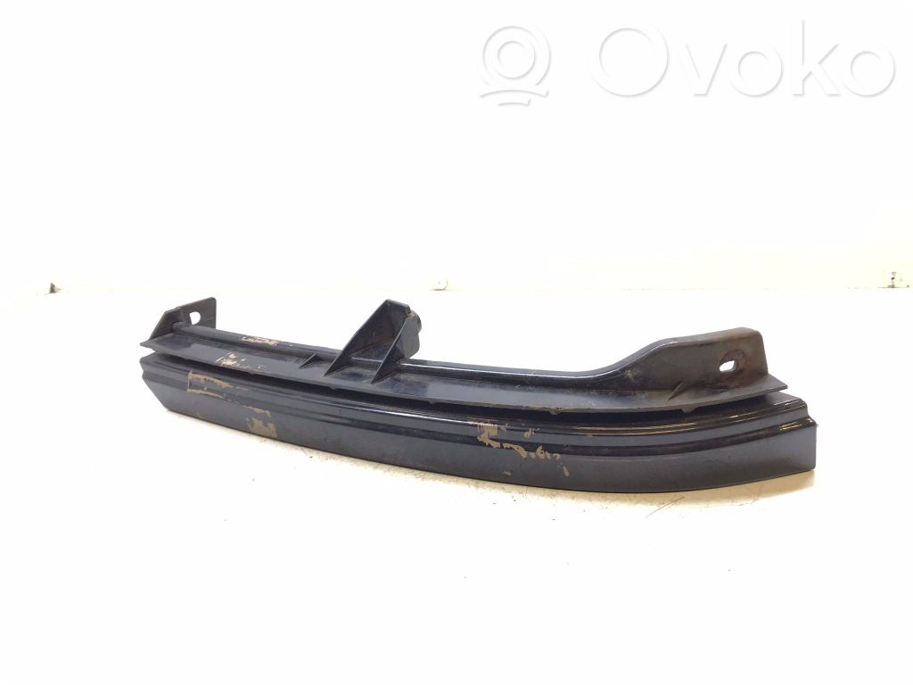Opel Zafira A Moldura inferior de faro delantero/faro principal 